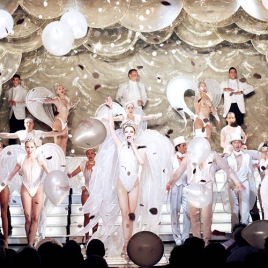 Déjeuner spectacle au paradis latin